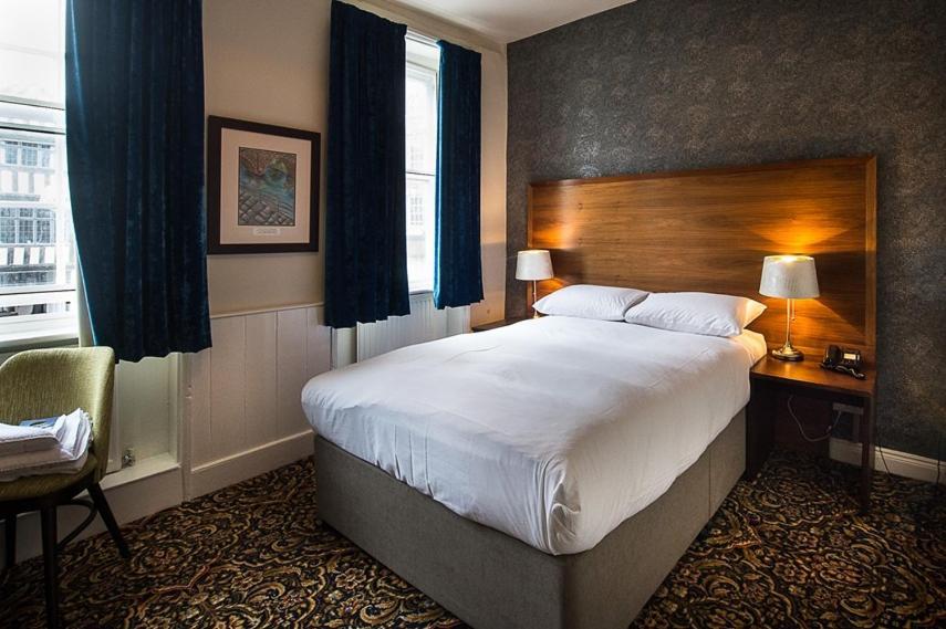 George Hotel Wetherspoon ビュードリー エクステリア 写真