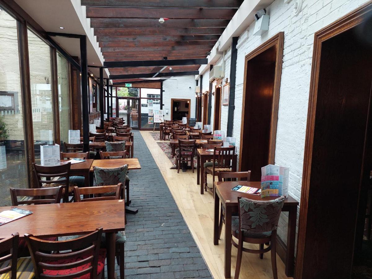 George Hotel Wetherspoon ビュードリー エクステリア 写真